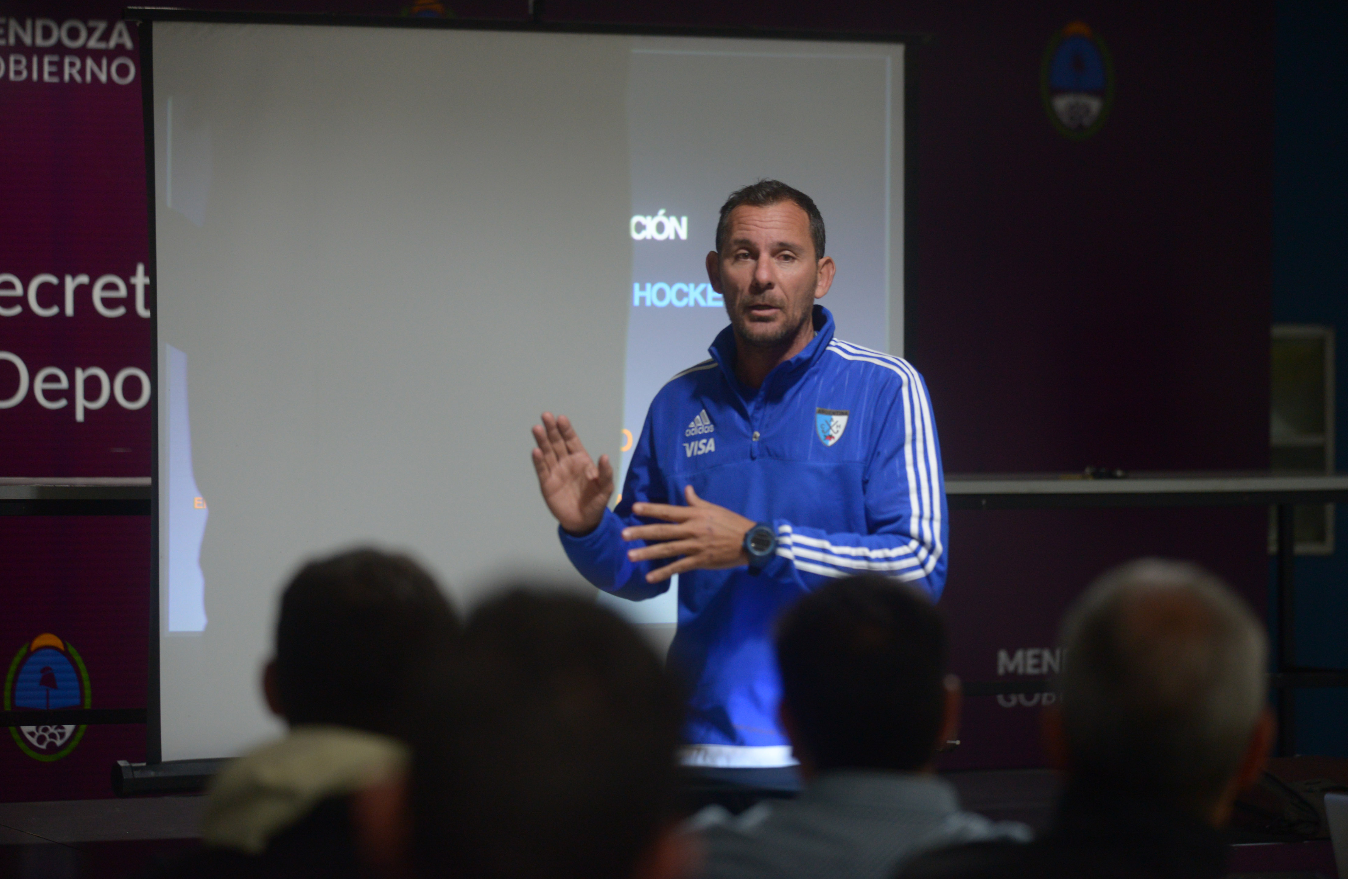 Corradini y Conna, los nuevos entrenadores de Las Leonas