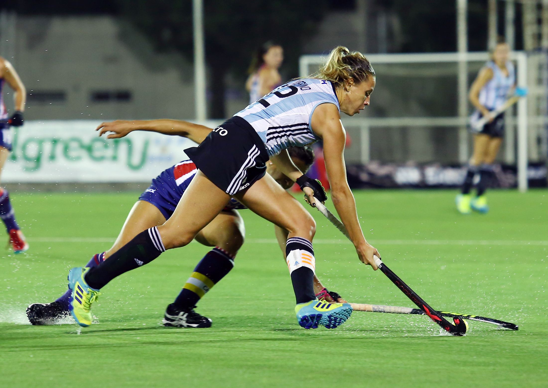Goleada de Las Leonas en Tucumán