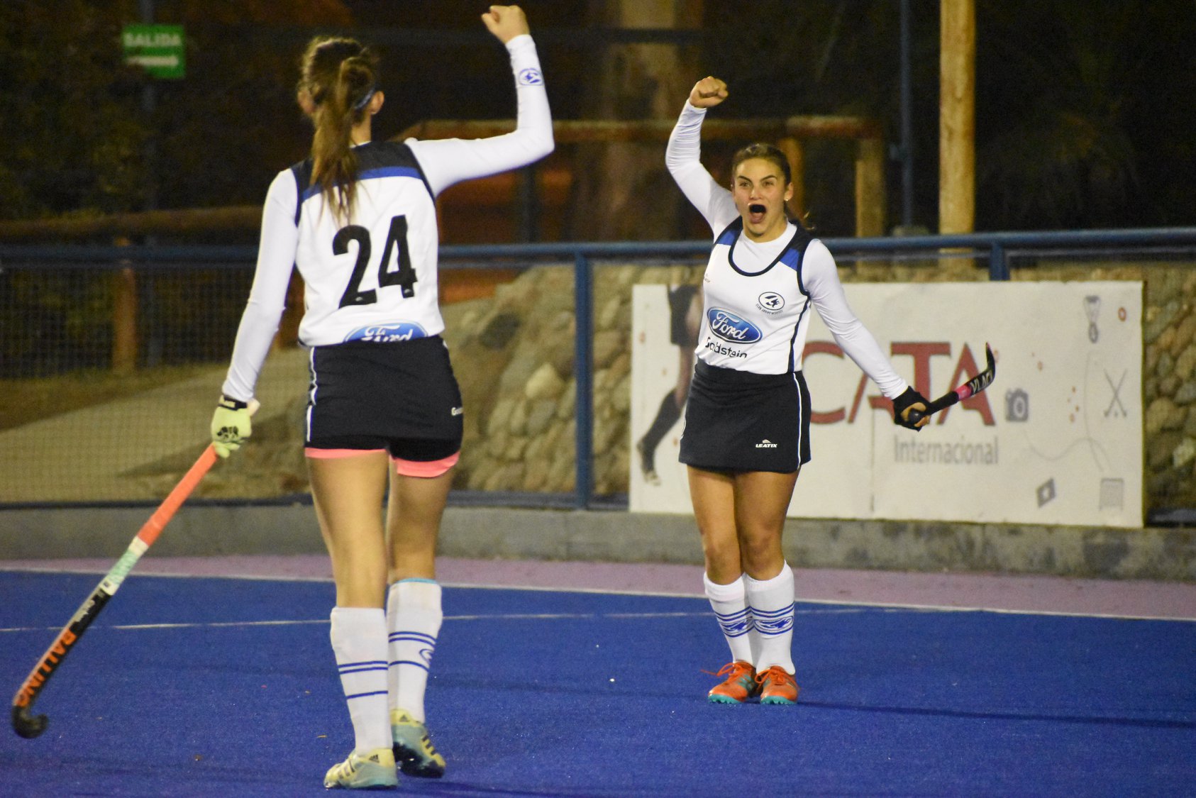 Triunfo y clasificación Azul