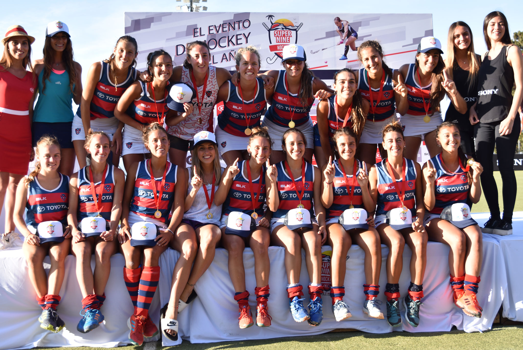 Campeonas también en verano