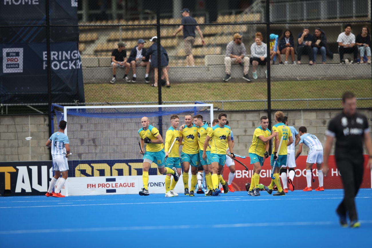 Los Leones no pudieron ante Australia