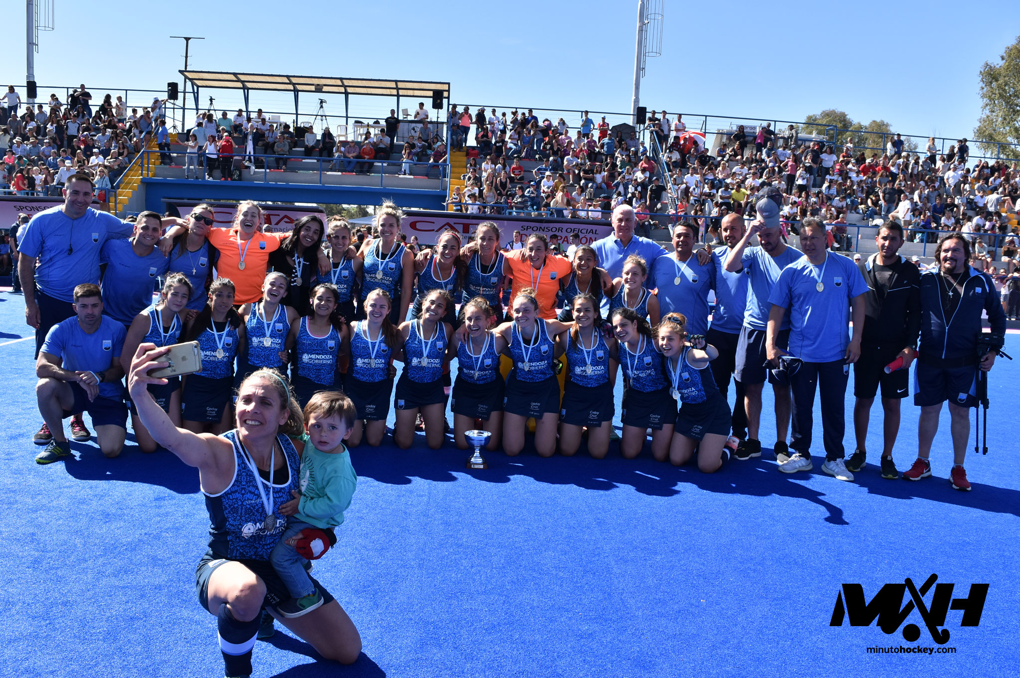 Los campeones tienen sus planteles